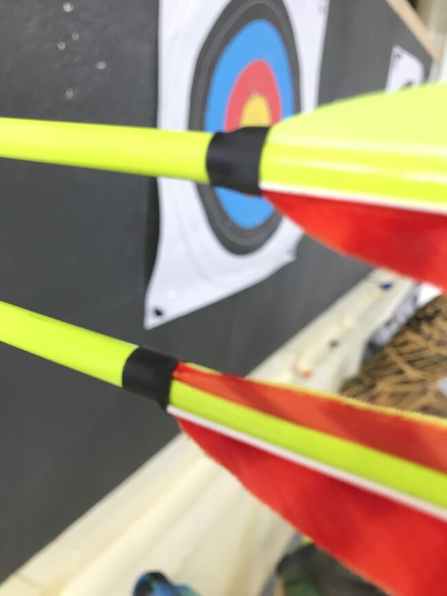 Schrumpfschlauch für Pfeilfedern - 1lfm: schwarz